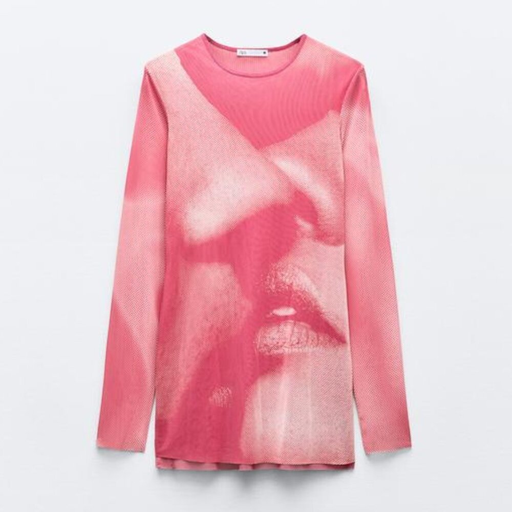 NWT PINK PRINTED TULLE KISSING SHIRT Y2K